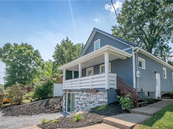 2413 Clearview Ave NW, Canton, OH 44708