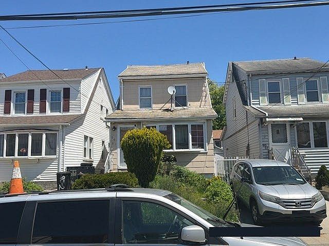 1st image of 9021 207th St