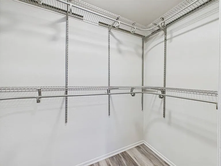 426 E Cedar Ave — Photo 14