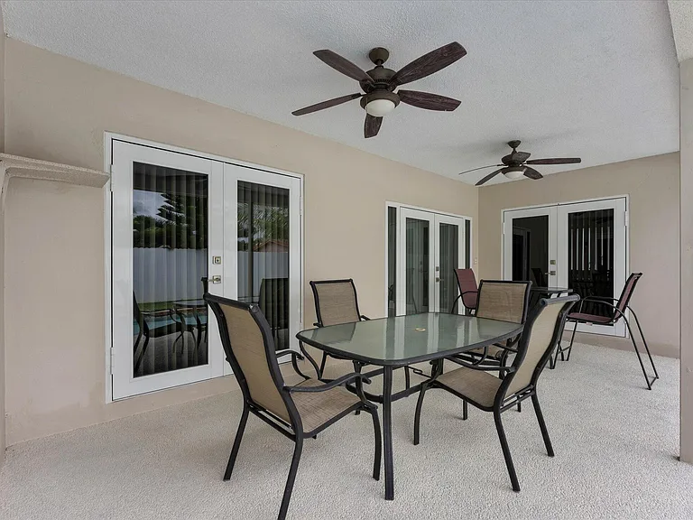 6515 SW 8th Pl — Photo 27