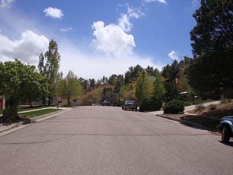 Neighborhood amongst nature...