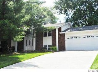 623 Amber Jack Dr, Ballwin, MO