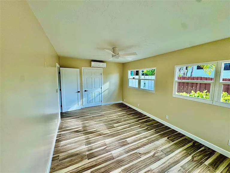 1500 Carson Cir NE — Photo 13