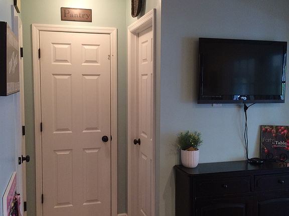 3rd image of 345 Kelsey Blvd