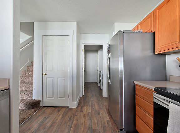 5th image of 8424 S Ivy Springs Ln