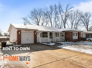 1490 Ranchwood Dr, Florissant, MO 63031