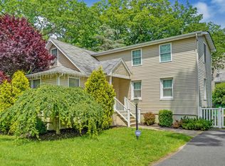 187 Delaware Ave, Oakhurst, NJ 07755