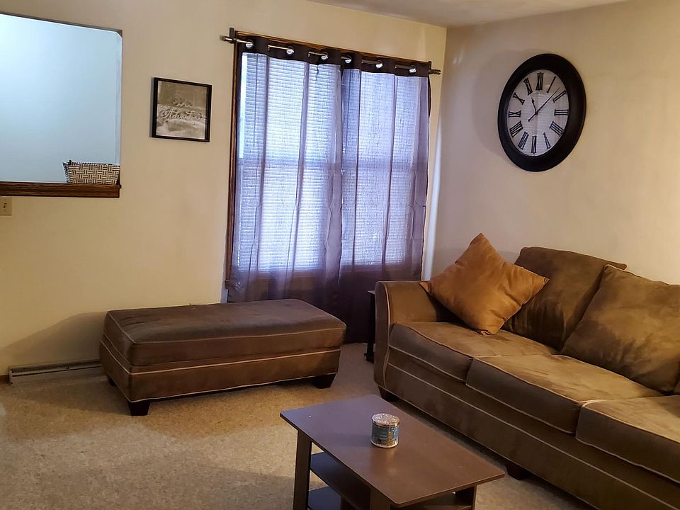 1st image of 1339 Meadow Ln