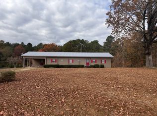 11381 Road 743, Philadelphia, MS 39350