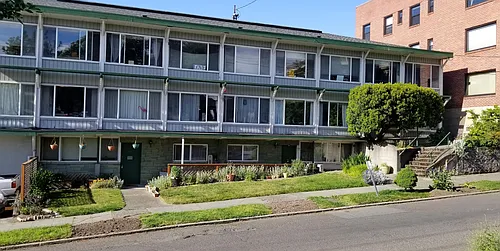 604 11th Ave E #203 Photo 1