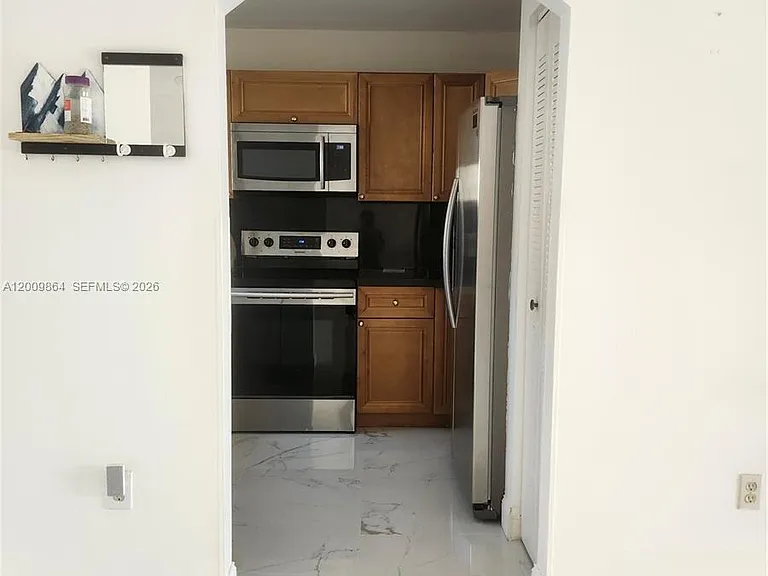 312 NW 114th Ave #4-104 — Photo 4