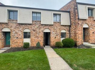 47 Terrace Ct, Carmel, IN 46032
