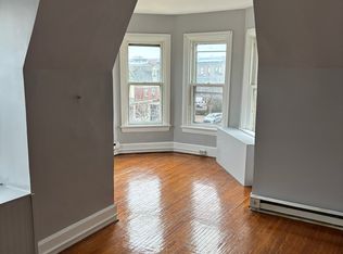 1615 N 2nd St APT 3, Harrisburg, PA 17102
