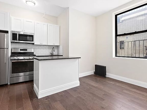 3rd image of 526 W 111th St #2CE
