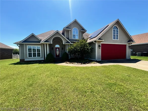 3105 Fairway Dr, Alma, AR 72921