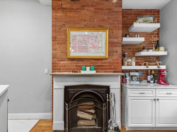 464 Shawmut Ave #2, Boston, MA 02118