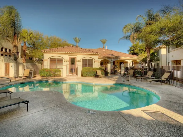 2550 E River Rd, Tucson, AZ 85718