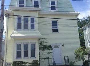 112 Seabury St #3, Fall River, MA 02720