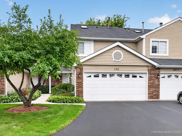152 Brittany Dr, Streamwood, IL 60107