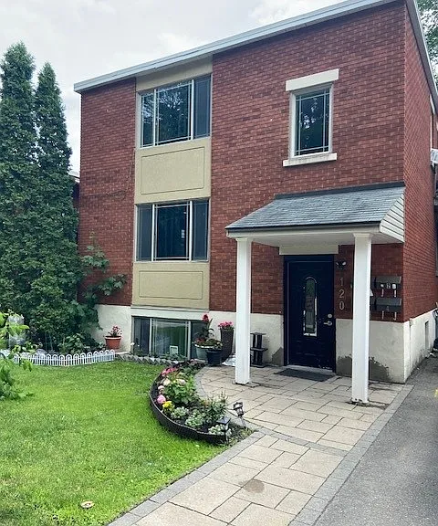 120 Lebrun St #4 — Photo 1