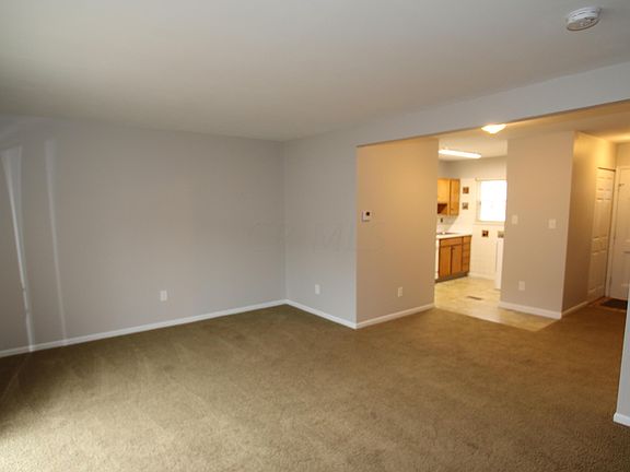 3rd image of 552 S Otterbein Ave #4-B
