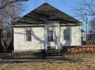 202 Avondale Ave, Champaign, IL