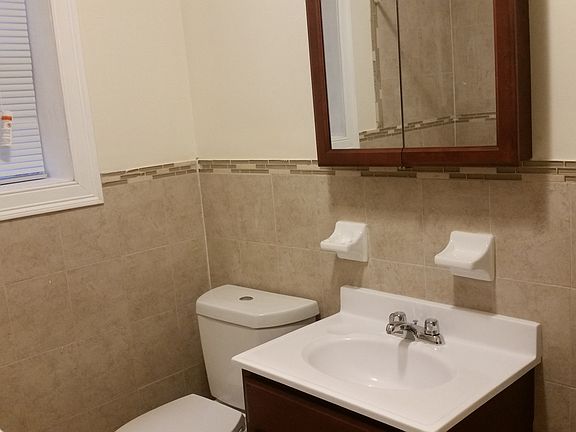 5th image of 92 Highland Ave #104AA