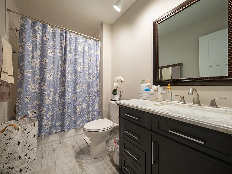 2701 Upland Ct N — Photo 12