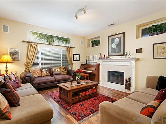 4th image of 5074 Sterling Grove Ln