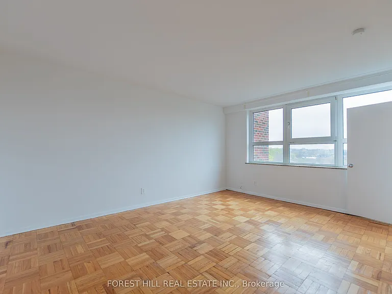 291 Avenue Rd #507 — Photo 9