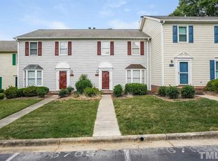 6707 Tattershale Ct, Raleigh, NC 27613