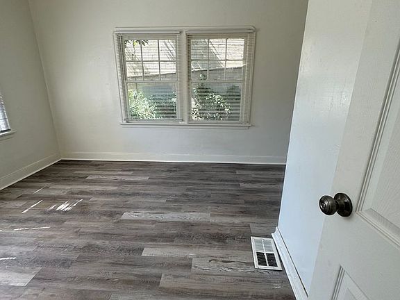 2nd image of 537 Yolo St