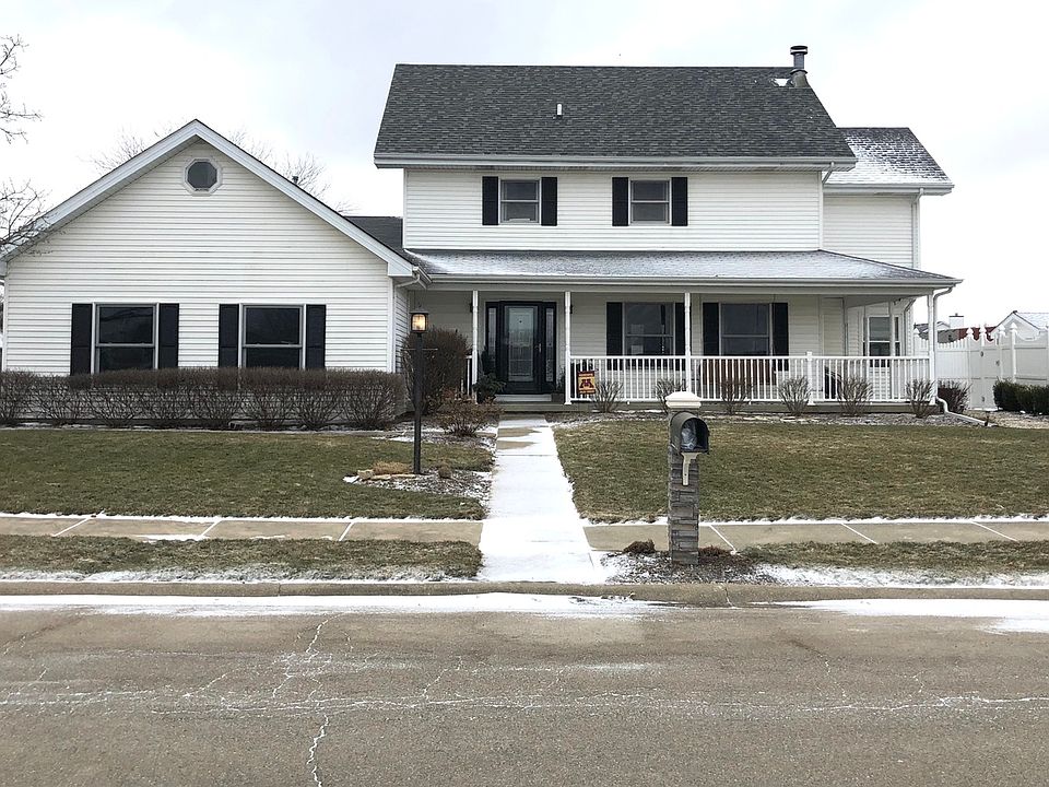 1st image of 606 Hesburgh Dr