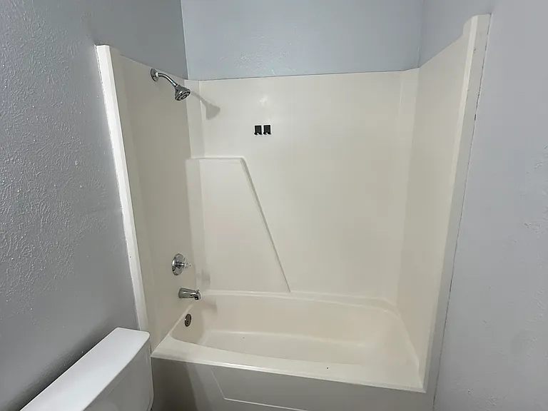 316 Nikki Dr #B — Photo 16