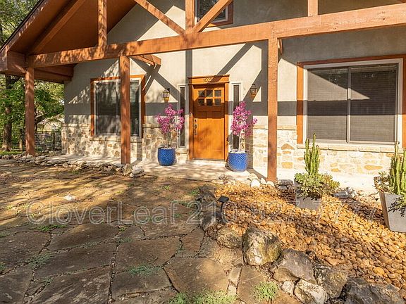 5th image of 1025 Flaming Oak Dr