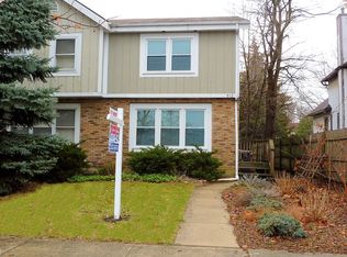 512 Spring Ave, Naperville, IL 60540