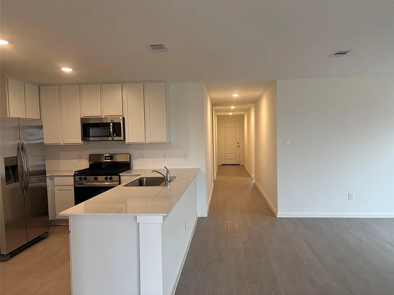 16615 River Grass Trl — Photo 16