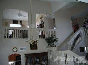 4th image of 14429 Antwerp St
