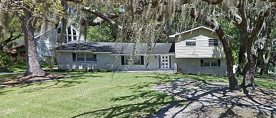 1st image of 8301 N River Oaks Ct