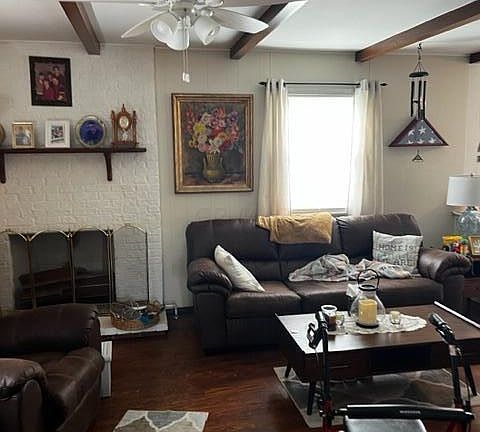 4th image of 525 Lawnwood Ct
