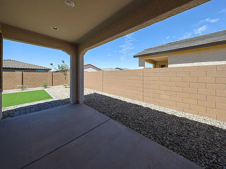 17351 W Gray Fox Trl — Photo 37