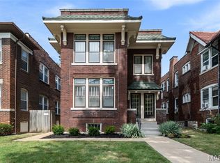 6427 Clayton Rd, Saint Louis, MO 63117