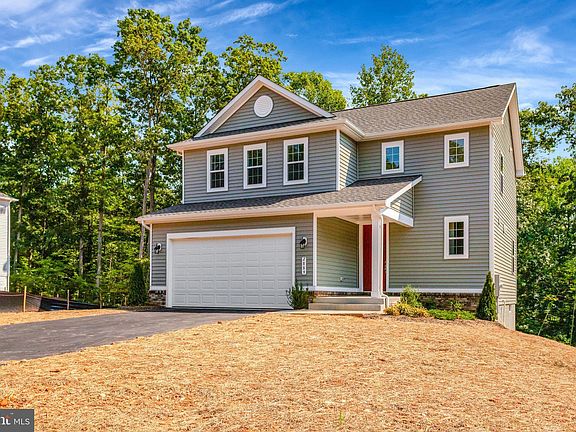 3rd image of 2889 White Tail Dr