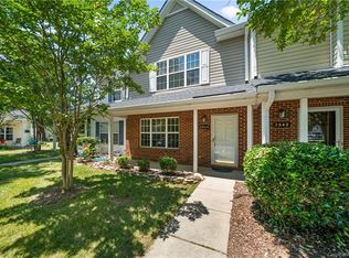 2846 Mayer House Ct, Charlotte, NC 28214