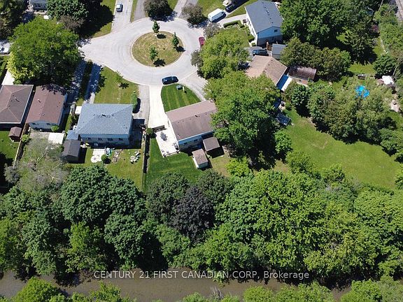 2nd image of 40 Culver Ct