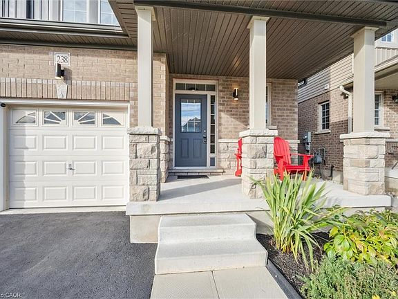 5th image of 238 Vincent Dr