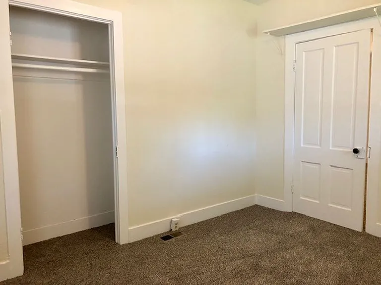 807 Natoma St — Photo 6