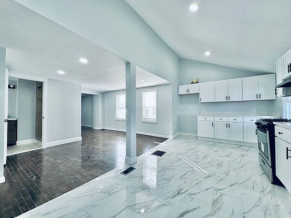 4th image of 10 Kensington St
