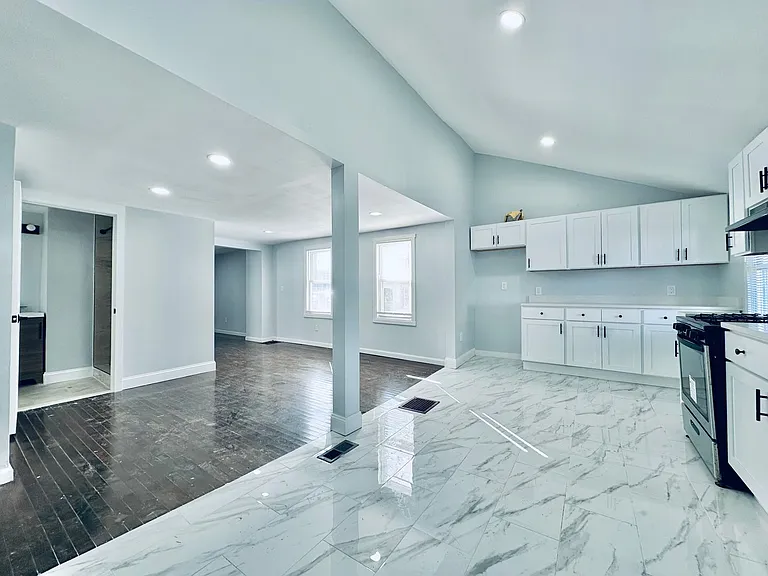 10 Kensington St — Photo 4