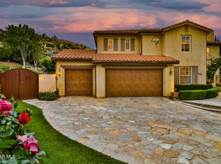 1052 Clear Sky Pl, Simi Valley, CA 93065
